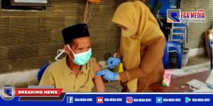 123 Warga Robatal Sampang Lakukan Vaksin Secara Serentak