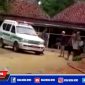 Caption: situasi dirumah korban dugaan pembunuhan, di Desa Terosan, Banyuates, Sampang.