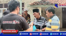 Caption: salah satu ahli waris (H. Tohir) saat diwawancara awak media.
