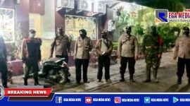 Caption: Polsek Benowo bersama unsur 3 pilar saat patroli.