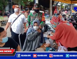 Pengunjung Pasar Srimangunan Sampang Disediakan Vaksin Covid-19