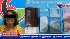 Caption: tersangka inisial MT dan barang buktinya diamankan di Mapolrestabes Surabaya.