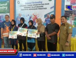 Turnamen Bulutangkis Bupati Cup Aceh Selatan Resmi di Tutup