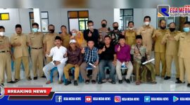 Caption: sejumlah Kepala Desa di Kecamatan Robatal, beserta para PJ Kadesnya.