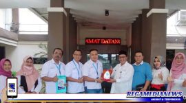 Kepala Dinas Pariwisata Gresik Sutaji Rudi saat menyambut pengurus DPD ASPPI Jatim