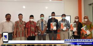 Fisib UTM Beri Penghargaan Mengajar & Kinerja Dosen Terbaik