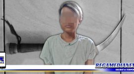Caption: tersangka inisial R dan barang buktinya diamankan di Mapolsek Semampir, Surabaya.