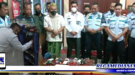 Caption: razia kamar napi Rutan Sampang, petugas temukan sejumlah barang terlarang.