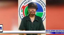 Caption: tersangka inisial DS saat diamankan di ruang Unit Satresnarkoba Polres Pelabuhan Tanjung Perak, Surabaya.