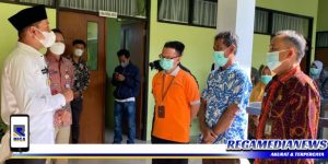 Wabup Sampang Temukan Banyak Pegawai Puskemas Camplong Telat Ngantor