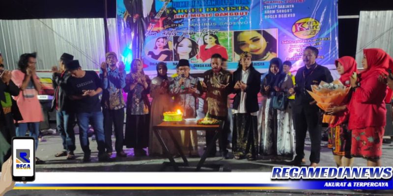 Caption: tampak suasana saat doa bersama dalam momen 1 tahun anniversary komunitas Icha Lovers Peduli.
