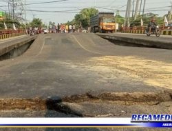 Jembatan Ngaglik Lamongan Ambles