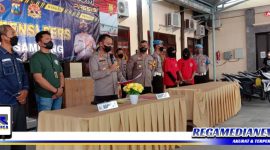 Caption: konferensi pers, Polres Sampang ungkap kasus pencurian sepeda motor di wilayah Karang Penang.