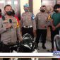 Caption: Kapolres Sampang (AKBP Arman) saat tunjukkan barang bukti sepeda motor yang diamankan dari ungkap kasus curanmor.