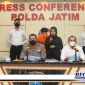 Caption: konferensi pers, Ditresnarkoba Polda Jatim ungkap kasus pelaku narkoba di salah satu club malam di Surabaya.