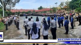 Caption: saat berlangsungnya apel gelar pasukan operasi pengamanan lebaran ketupat, di Mapolres Gorontalo.