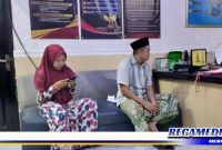 Caption: Faisol korban curanmor, saat melapor ke Polsek Torjun, Sampang.
