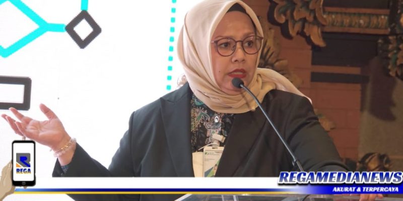 Direktur Pelayanan BPJAMSOSTEK Roswita Nilakurnia.