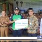 Caption: BPJS Ketenagakerjaan Madura bersama Bupati Bangkalan saat launching Kepesertaan Jaminan Sosial.