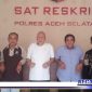 Caption: saat perwakilan Lembaga Swadaya Masyarakat (LSM) mendatangi Mapolres Aceh Selatan.