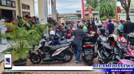 Caption: saat Pendaftar Fun Walk Aceh Selatan membludak.