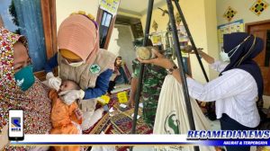 Cegah Penyakit Menular, Puskesmas Robatal Gelar Imunisasi Anak