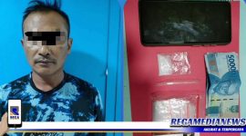 Caption: inisial DN 44 tahun saat ditangkap petugas Satuan Reserse Narkoba.