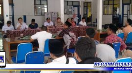 Caption: saat rapat evaluasi pelayanan bersama Kepala Desa dan BPD se Kecamatan Robatal.