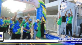 Caption: Dirut BPJAMSOSTEK (Anggoro Eko Cahyo) bersama Ketua Dewan Pengawas BPJAMSOSTEK (Muhammad Zuhri), secara resmi melaunching Gerakan Sejuta Langkah.