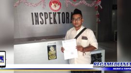 Caption: Ketua LSM ARN (Zainal Abidin), saat kirim surat ke Inspektorat Kota Surabaya.
