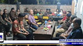 Caption: Penghayat Kepercayaan Kerohanian Sapta Darma (Persada) Kota Surabaya.