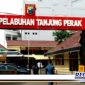 Caption: Mako Polres Pelabuhan Tanjung Perak.