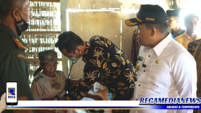 Bupati Sampang Turun ke Desa Temui Warga Kurang Mampu Beri Bantuan Rumah