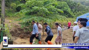 Akibat Longsor, Sejumlah Warga Tapaktuan Tinggal di Tenda Pengungsian