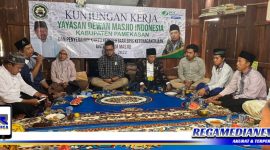 Caption: kunjungan BPJS Ketenagakerjaan ke Yayasan Dewan Masjid Indonesia (DMI) Kabupaten Pamekasan.