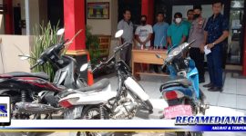 Caption: oknum PNS Pemkab Bangkalan serta rekan dan barang buktinya saat diamankan di Mako Polres Bangkalan.