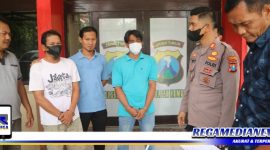 Caption: Polres Bangkalan tunjukkan oknum PNS dan rekannya (bermasker) yang ditangkap saat pesta narkoba, di wilayah Kecamatan Kamal.