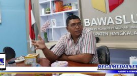 Caption: Ketua Bawaslu Bangkalan (Ahmad Mustain Saleh).