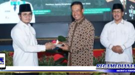 Caption: Bupati Bangkalan R. Abdul Latif Amin Imron menggelar Tasyakuran Empat Memimpin Kabupaten Bangkalan.