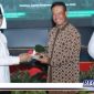Caption: Bupati Bangkalan R. Abdul Latif Amin Imron menggelar Tasyakuran Empat Memimpin Kabupaten Bangkalan.