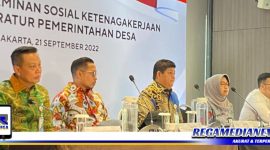 Caption: BPJAMSOSTEK saat sosialisasi program jaminan sosial Ketenagakerjaan bagi aparatur pemerintah desa, (Doc: BPJS Ketenagakerjaan).