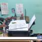 Caption: tersangka kasus narkotika saat diperiksa penyidik Satresnarkoba, (Doc: Humas Polres Gorontalo Kota).