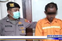 Caption: tersangka kasus curanmor inisial (AH), saat diamankan di Mapolsek Semampir Surabaya.