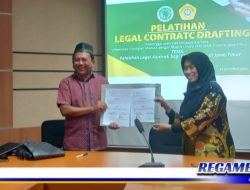 MUI Jatim Teken Kontrak Kerjasama Pelatihan Legal Dengan UTM