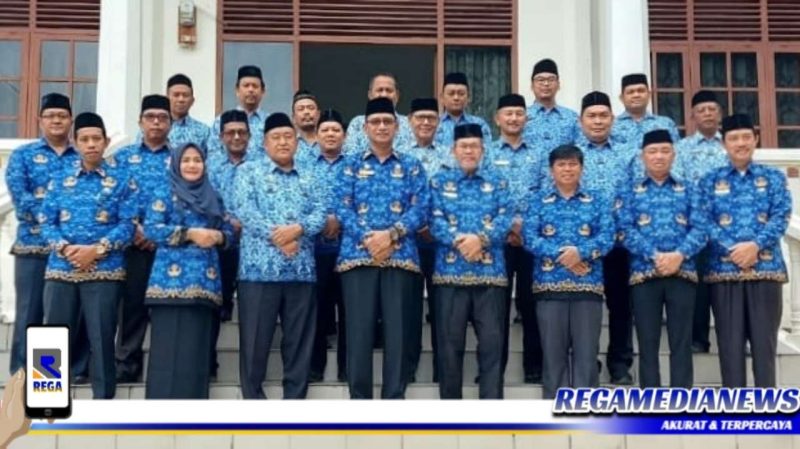 Caption: Pejabat Pemkab Aceh Selatan usai mengikuti upacara Hari Kesaktian Pancasila secara virtual, (Doc: Pemkab Aceh Selatan).
