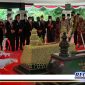 Caption: Gubernur Jawa Timur Khofifah Indar Parawansa saat ziarah ke makam RP. H. Mohammad Noer, didampingi sejumlah pejabat dan forkopimda, (Doc: Harry/RMN).