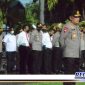 Caption: Kapolda Gorontalo Irjen Pol Helmy Santika, saat pimpin apel, (Doc: Yusrianto/RMN).