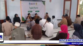 Caption: saat berlangsungnya penyuluhan sertifikasi tanah tambak garam di Desa Pagagan, Kabupaten Pamekasan, (Dok. Syafin/Regamedianews).