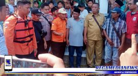 Caption: usai evakuasi korban dan tim gabungan dibantu masyarakat setempat, (Dok. Basit/Regamedianews).