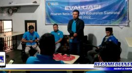Caption: Ketua DPD KNPI Sampang Nurul Huda, saat menyampaikan arahannya, (Dok. Muadi/Regamedianews).